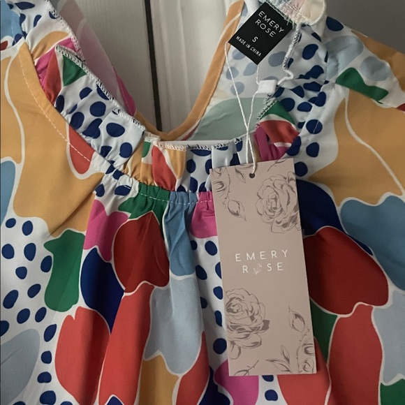 Colorful Blouse - Picture 2 of 2